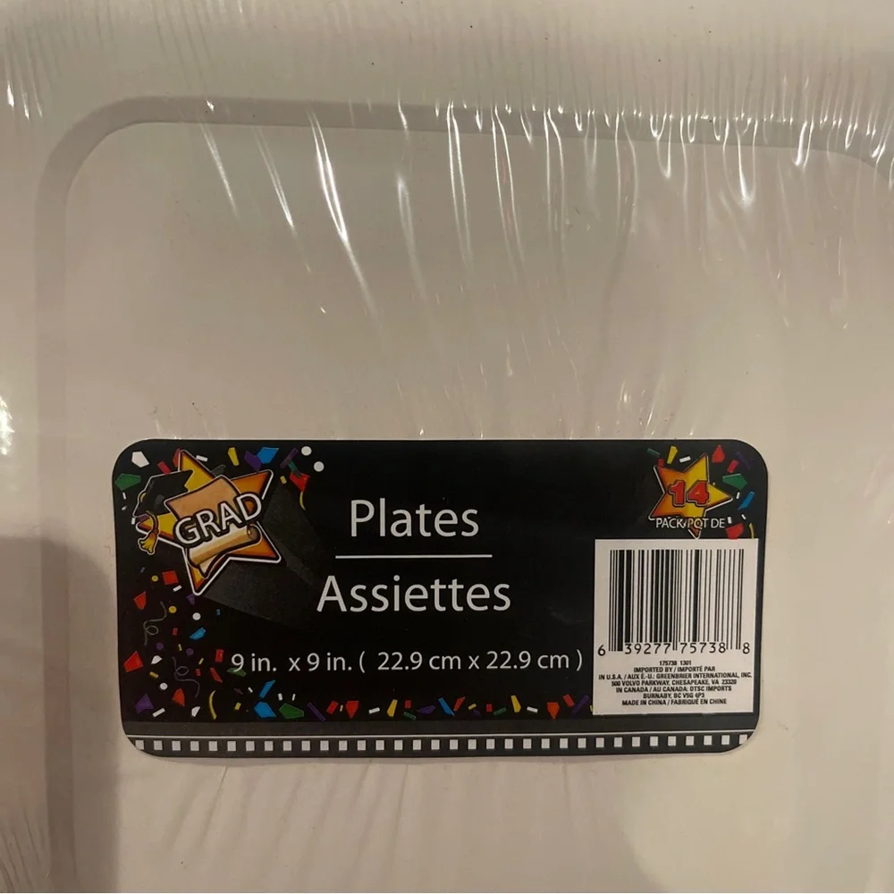 28~Congrats Grad! Graduation Party Paper Plates  9 in. Square